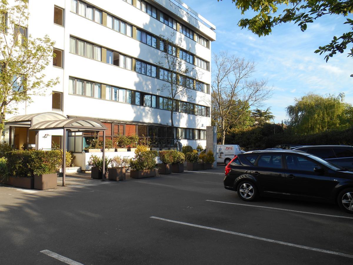Mercure Versailles Paris Ouest Versalhes Exterior foto